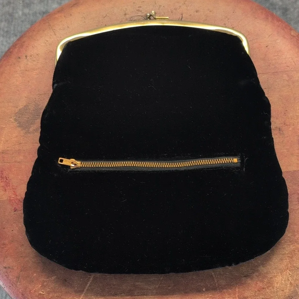 Vintage Black Small Frame Clutch Kiss Lock Gold Hardware Lined Purse DAMAGE
